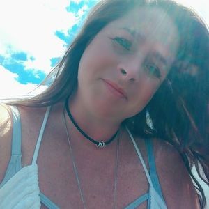 Meet your Posher, Shana